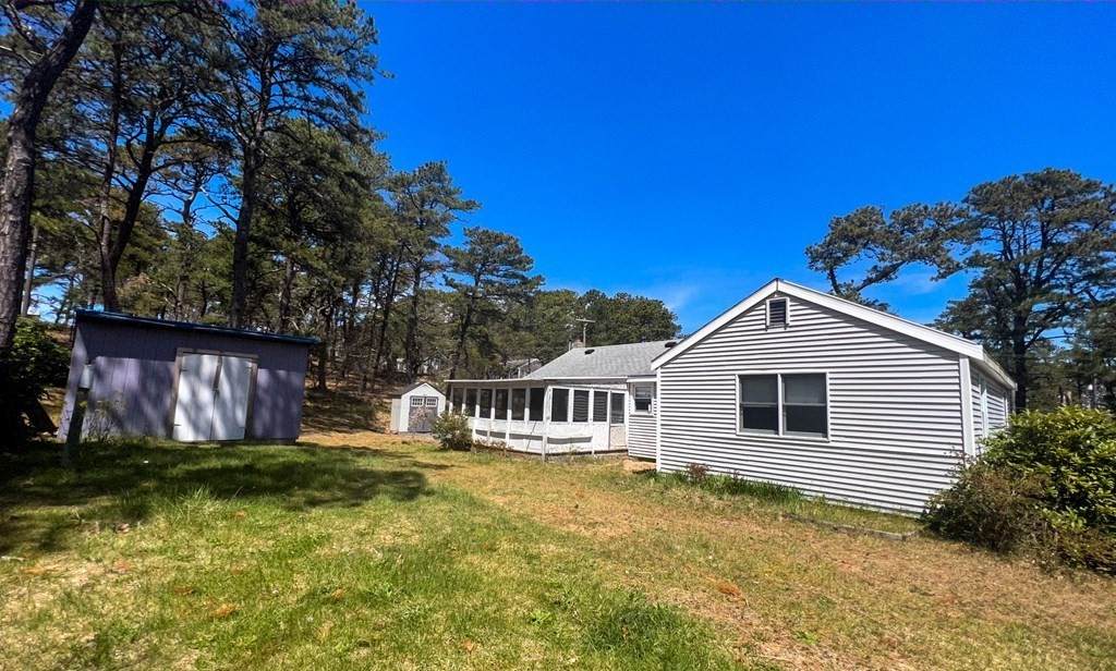 15 Barker St - Photo 1