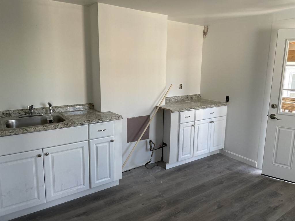 14 Bedford Street - Photo 1
