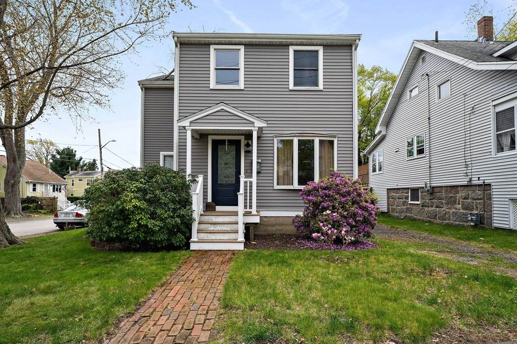 199 Evans St - Photo 1