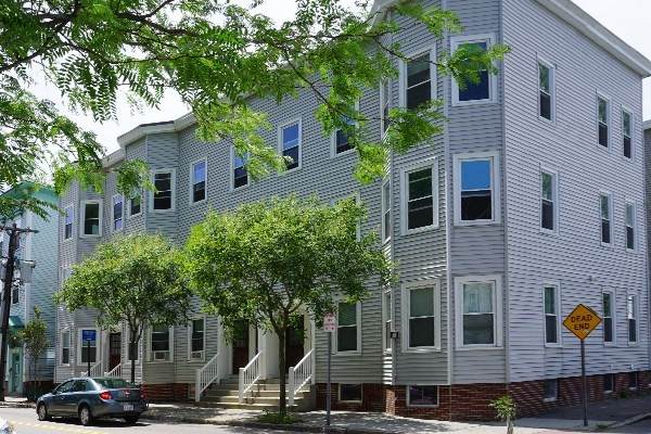 357 Prospect St - Photo 1
