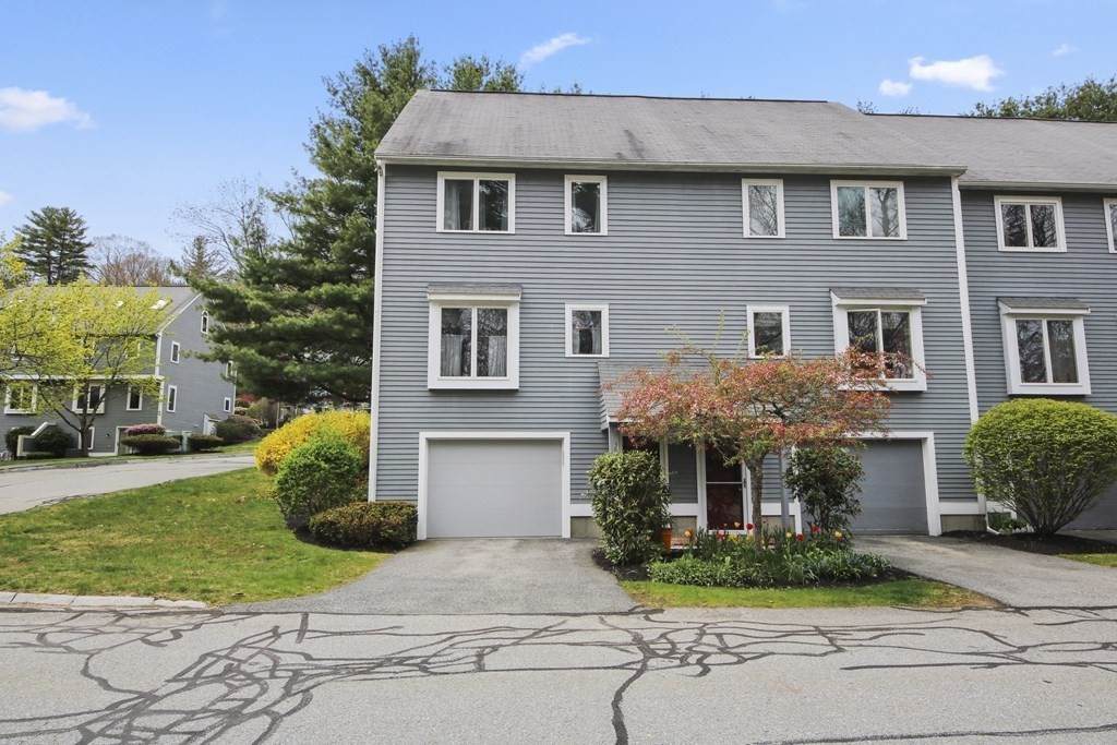 38 Country Hollow Ln - Photo 1