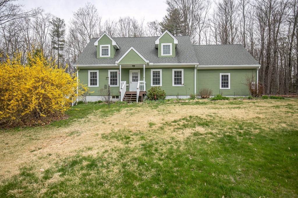 18 Bates Rd - Photo 1