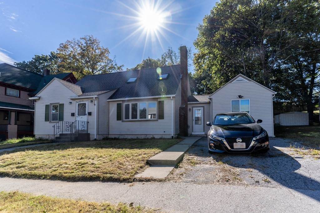 17 Brookline St - Photo 1