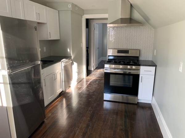 53 Greenbrier - Photo 1