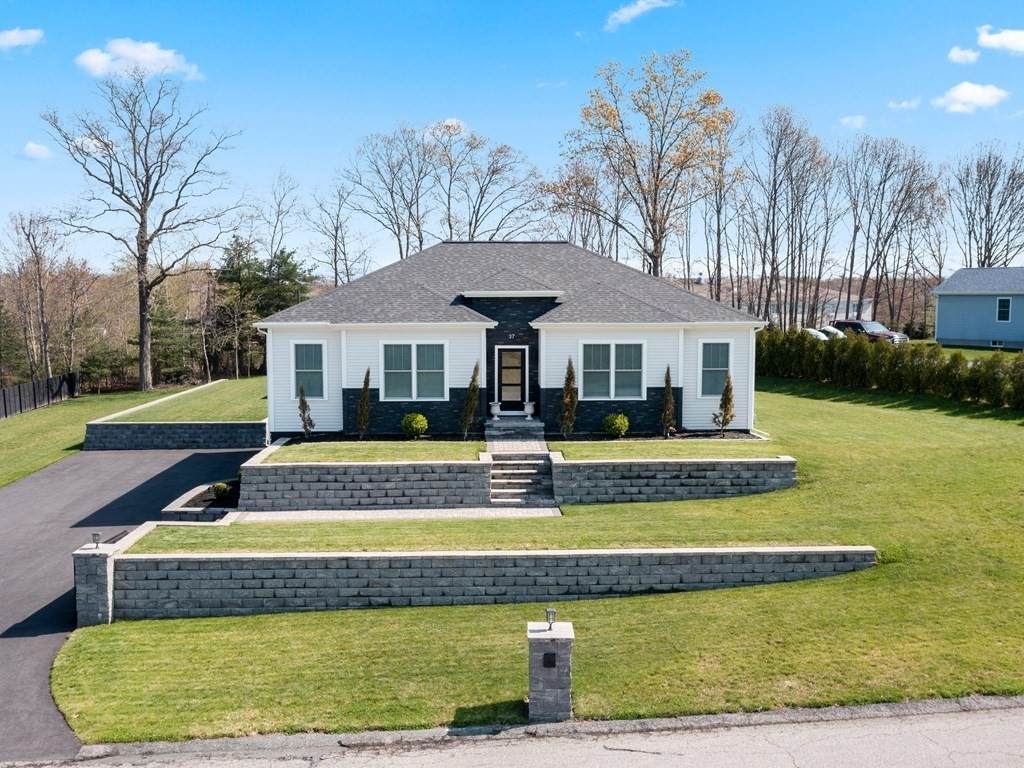 37 Shepards Way - Photo 1
