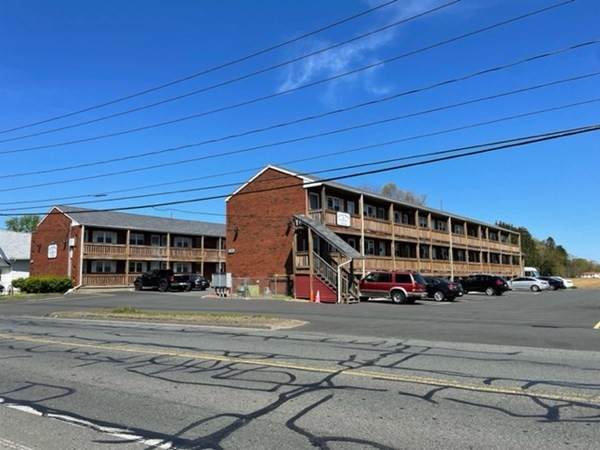 1162 Springfield St - Photo 1