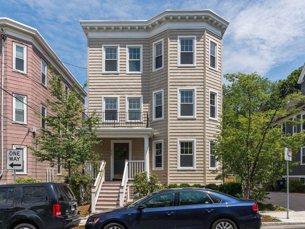 17 Standish Street - Photo 1