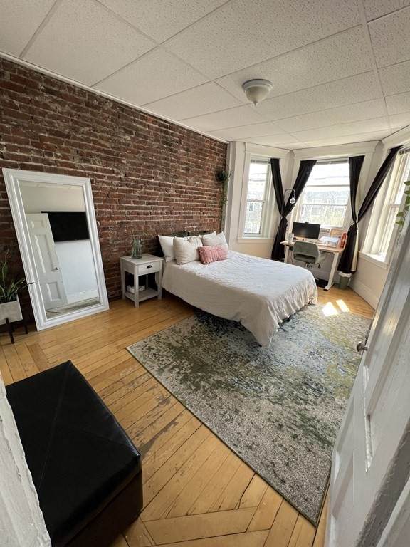 65 Burbank Street - Photo 1