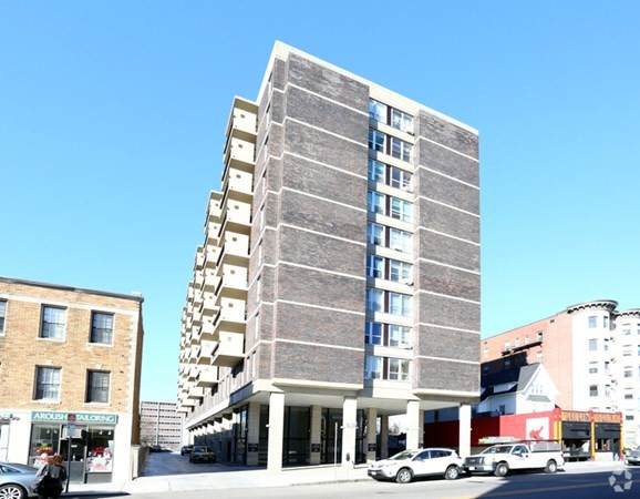 872 Massachusetts Ave - Photo 1