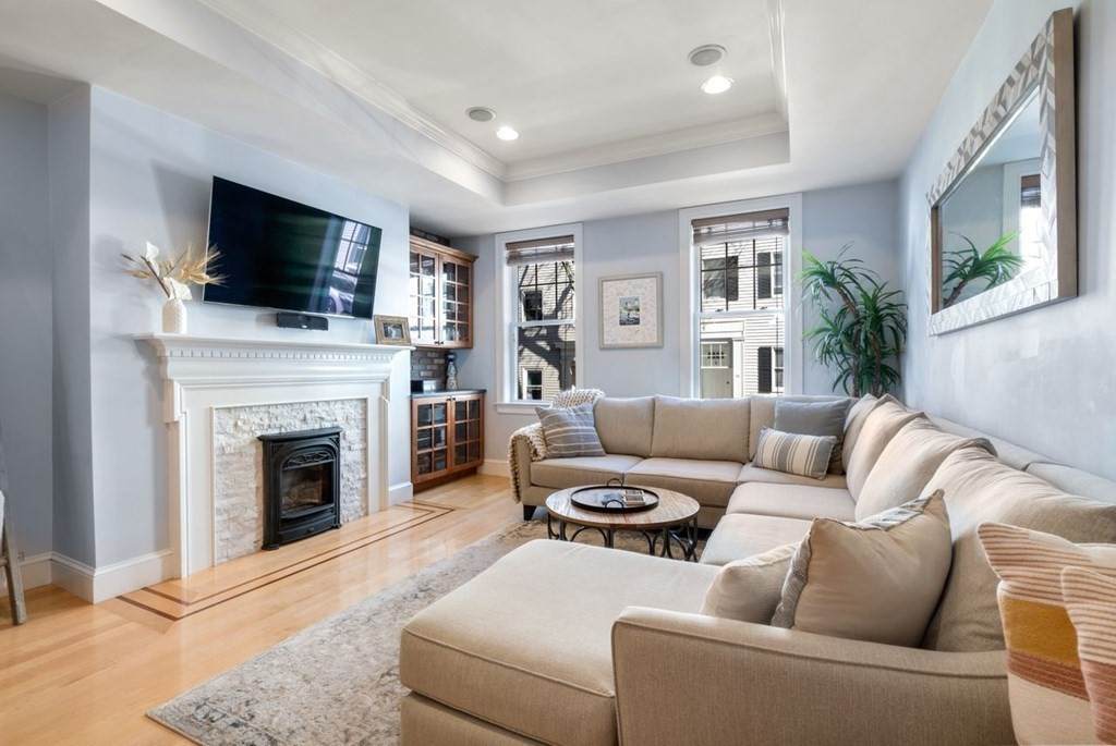 28 Mystic Street - Photo 1