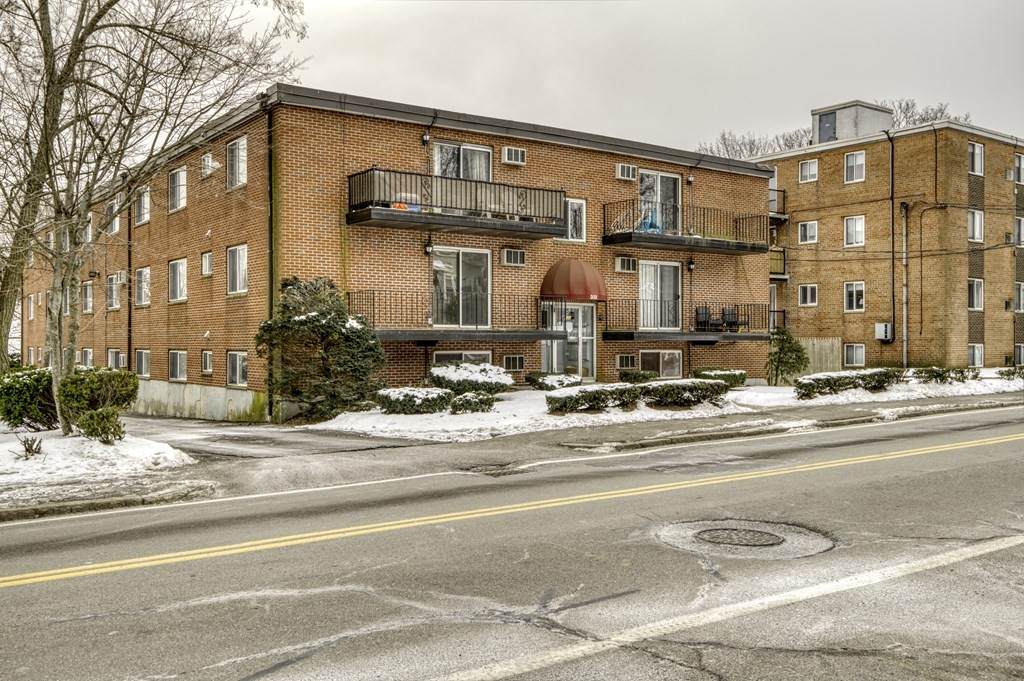 332 Copeland Street - Photo 1