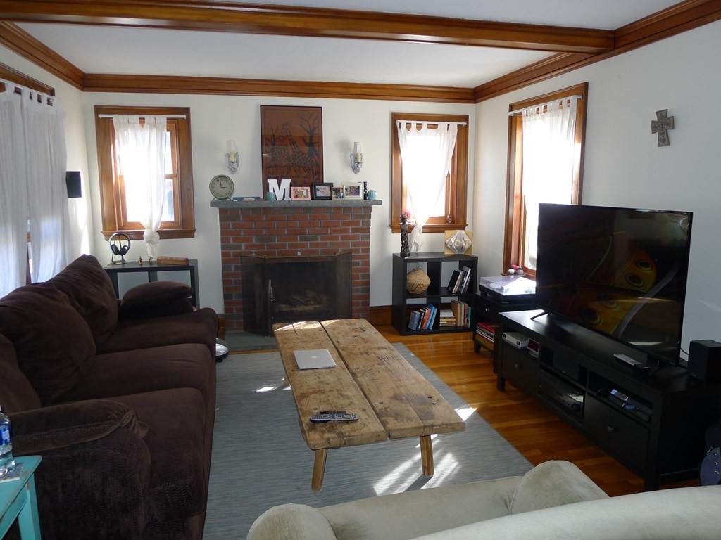 88 Grove Street - Photo 1