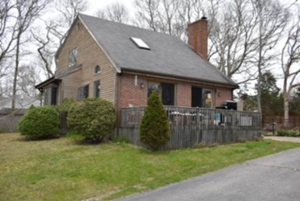 41 Seabreeze Dr. - Photo 1