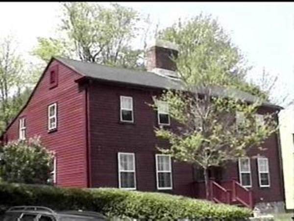 9 Bennett St - Photo 1