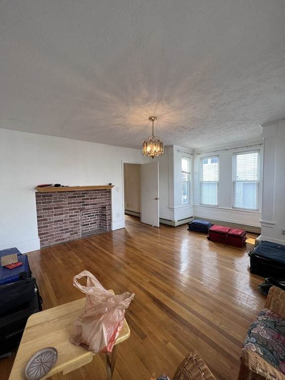 27 Liberty St - Photo 1