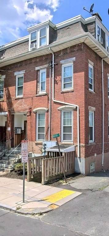 36 Hawthorne St - Photo 1