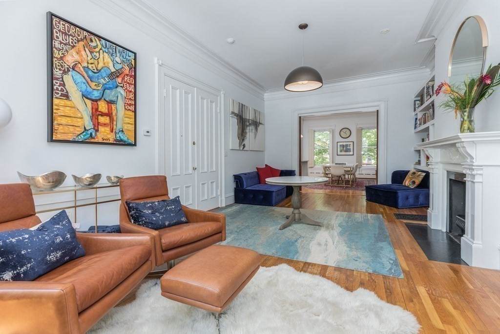 375 Marlborough - Photo 1