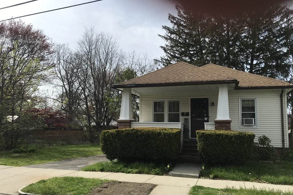 114 Melville St - Photo 1