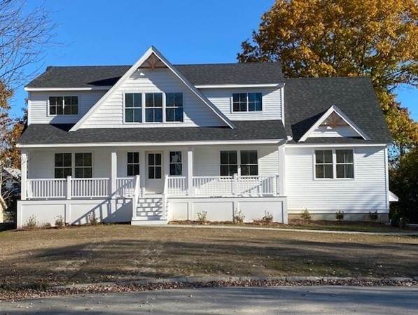 4 Barry Way - Photo 1