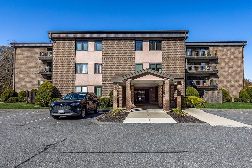 1 Ledgewood Way - Photo 1