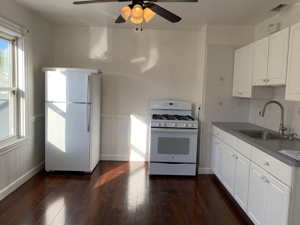 14 Capital St - Photo 1