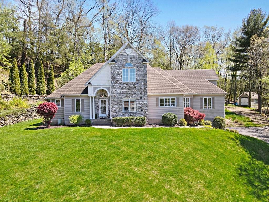 47 Cedar Knoll Dr - Photo 1