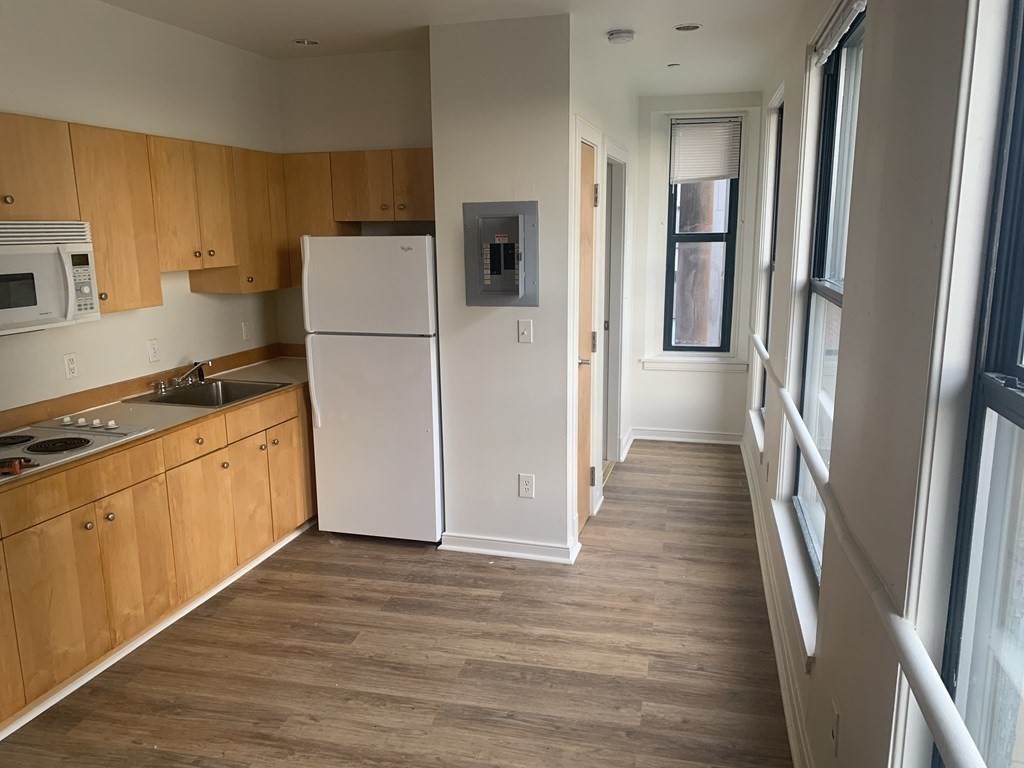 131 Tremont Street - Photo 1