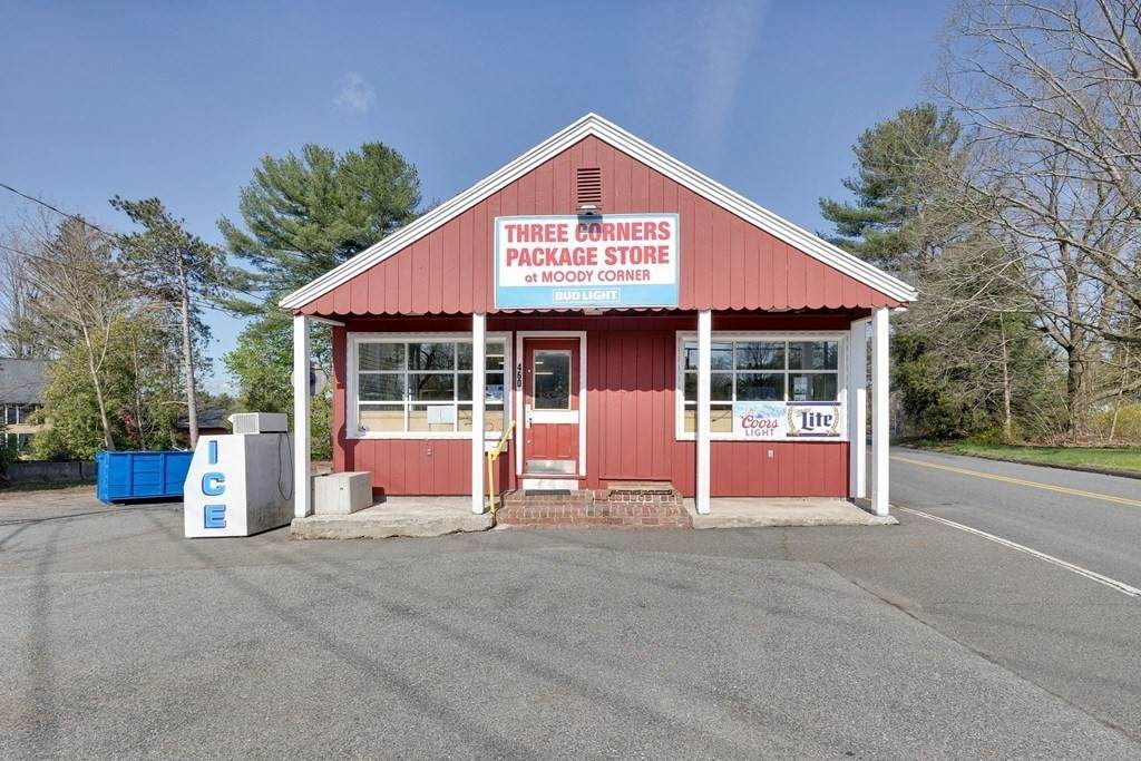 460 Amherst Rd - Photo 1