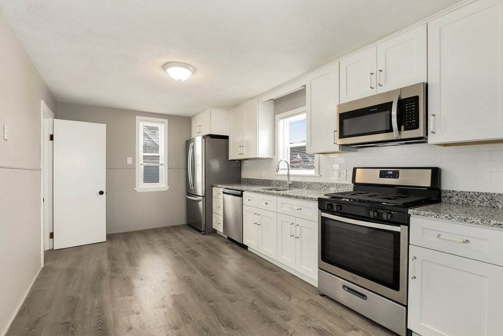 13 Clifton - Photo 1