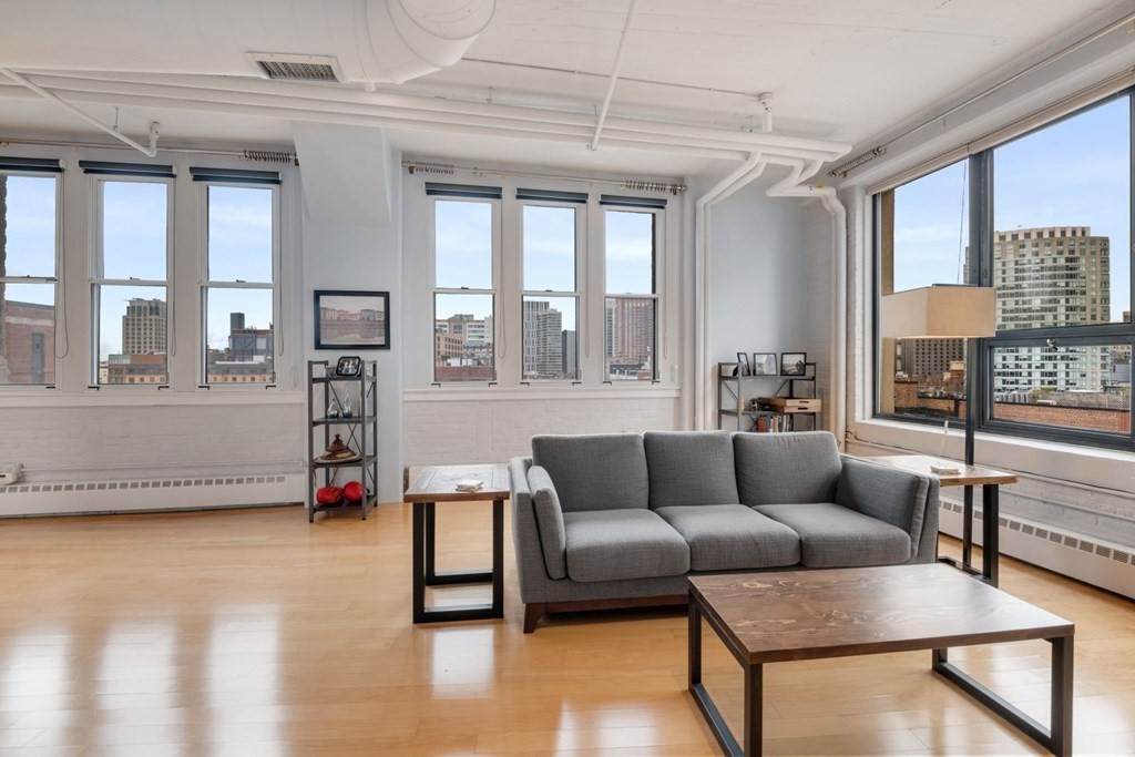 210 South St - Photo 1