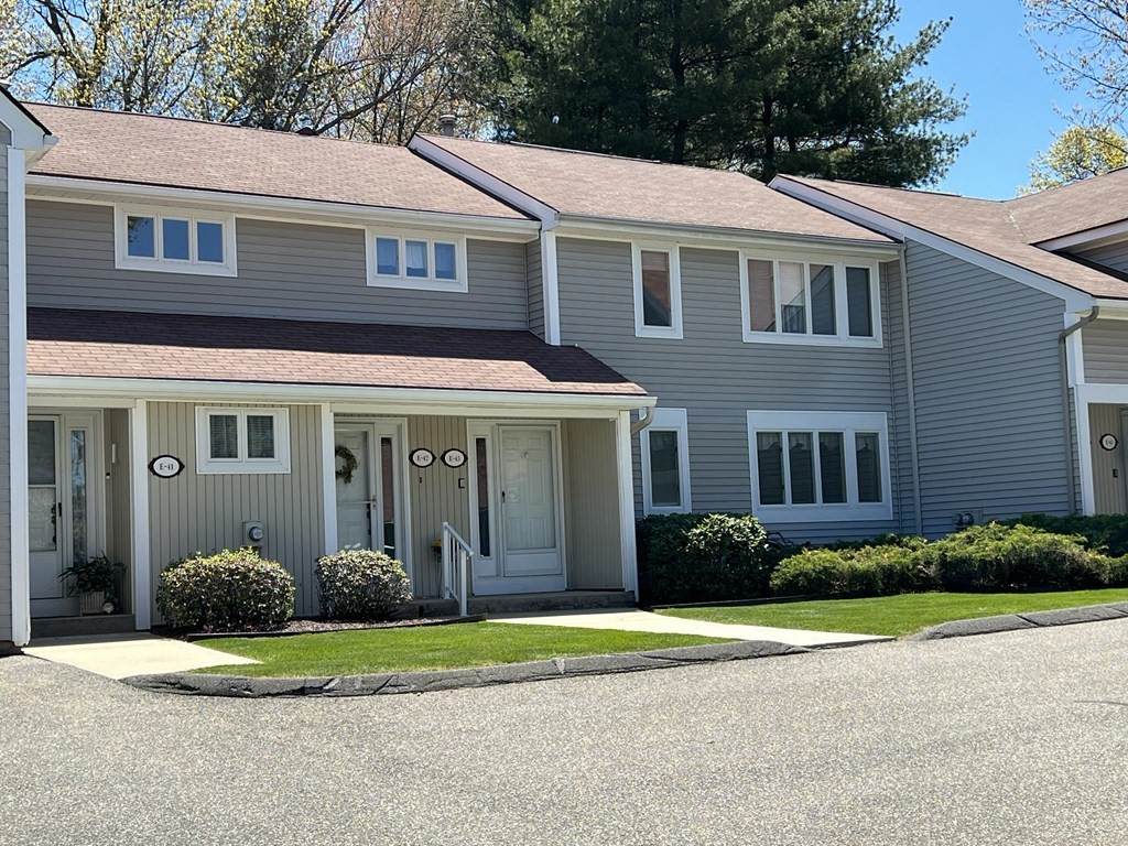 2205 Boston Rd - Photo 1