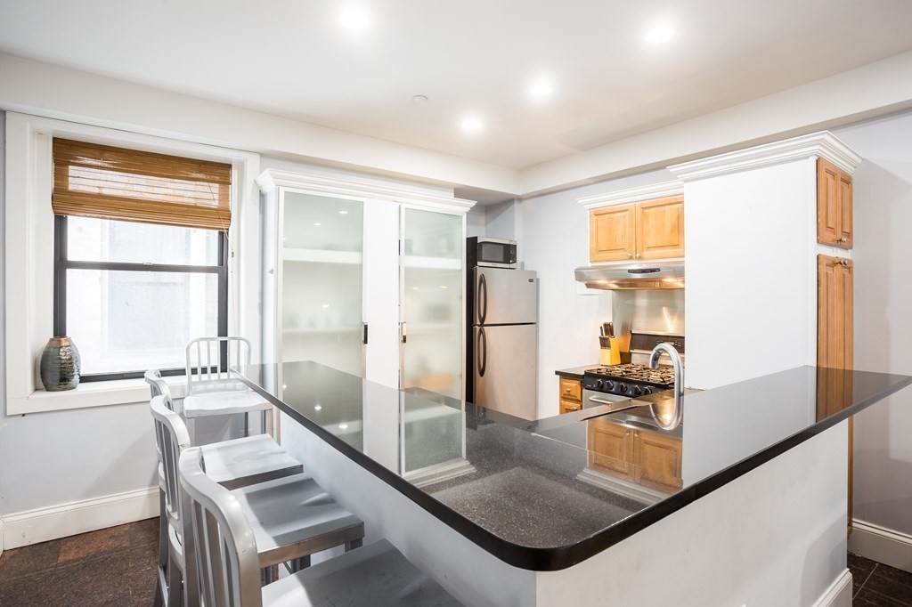 90 Warrenton St. - Photo 1
