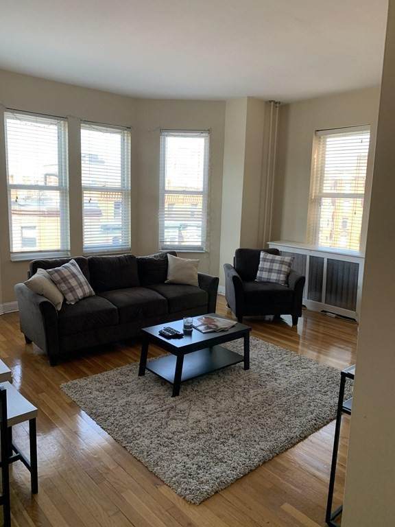 411 Marlborough St. - Photo 1
