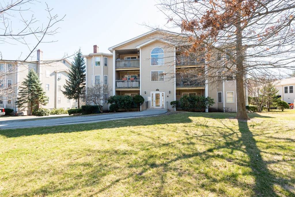 218 High Street - Photo 1
