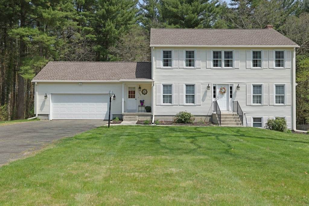 105 Sanford St - Photo 1