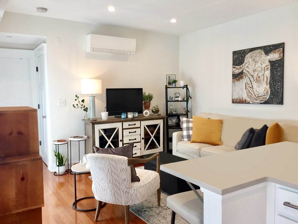 108 Webster Street - Photo 1