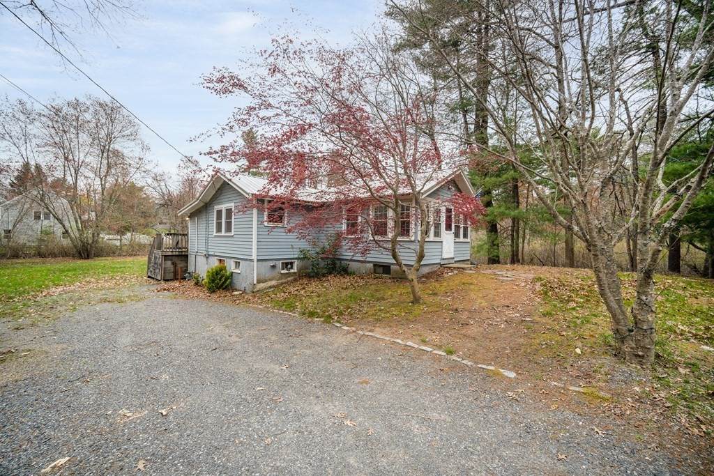 15 Elmwood Ave - Photo 1
