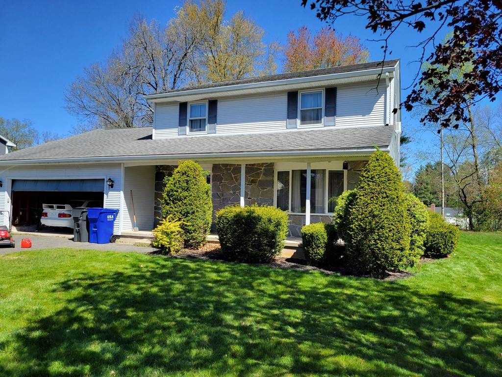 15 Golden Dr - Photo 1