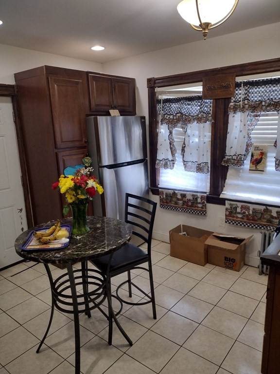 290 Fuller - Photo 1