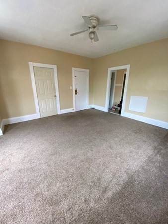107 Heath - Photo 1