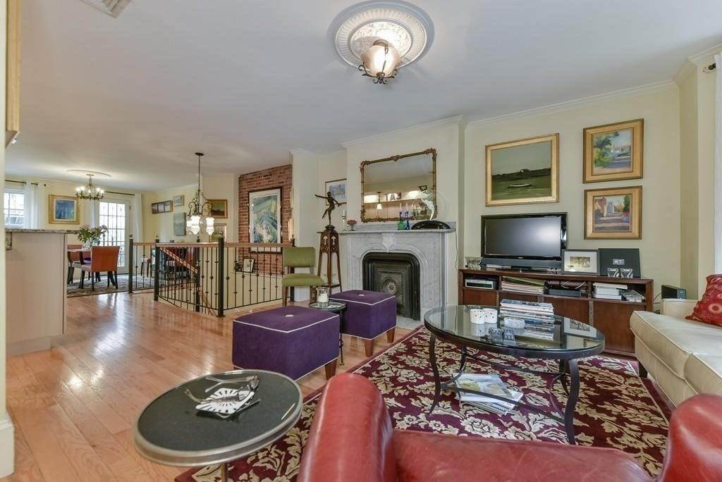 125 Pembroke St - Photo 1