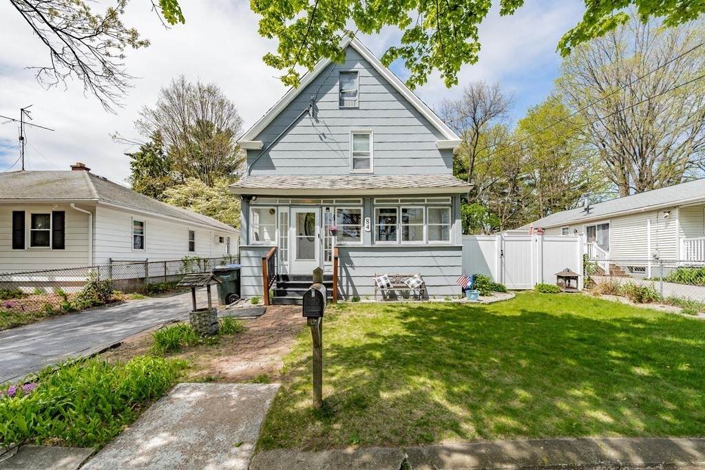 84 Denver St - Photo 1