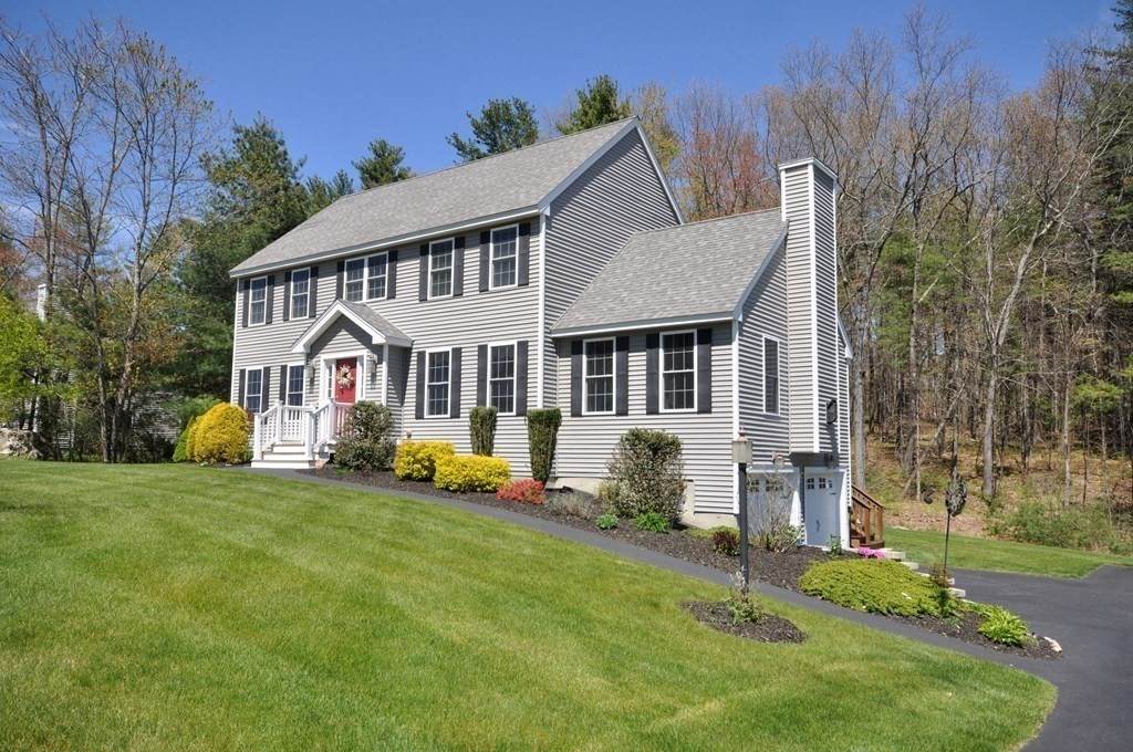 67 Hemlock Drive - Photo 1