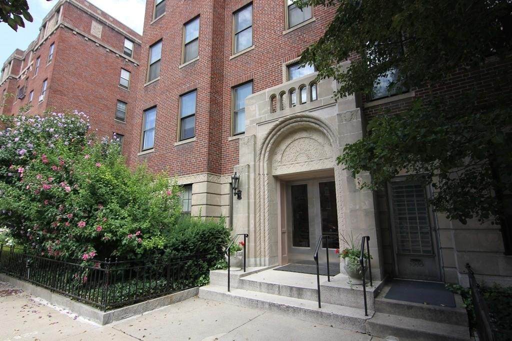 1945 Commonwealth Ave - Photo 1