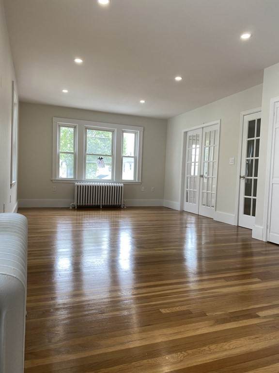 1461 Centre - Photo 1