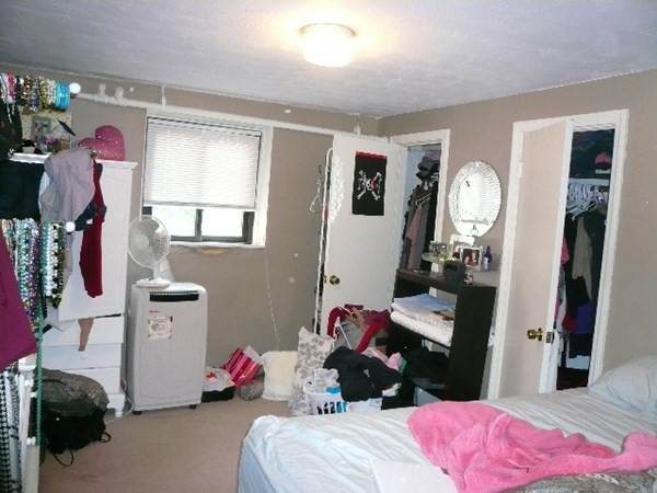 83 Pleasant St - Photo 1