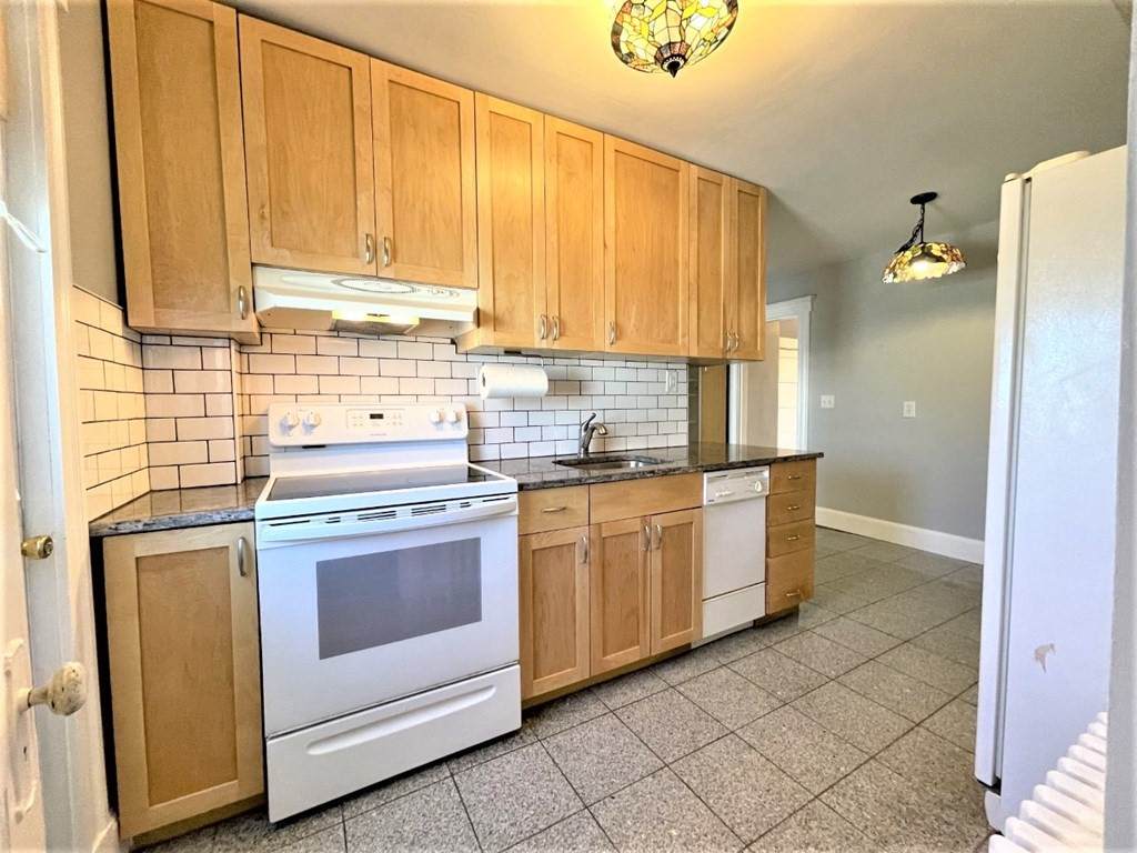 58 Pinkert Street - Photo 1