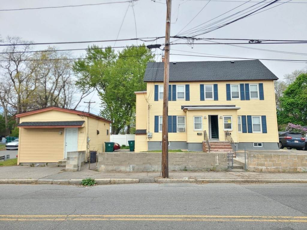 362 Riverside Street. - Photo 1