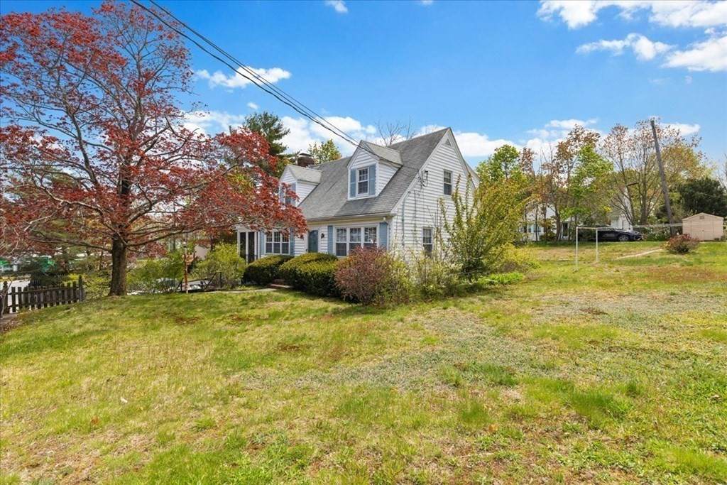 370 West Street - Photo 1