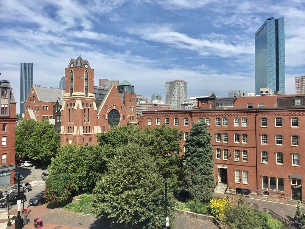 550 Tremont Street - Photo 1